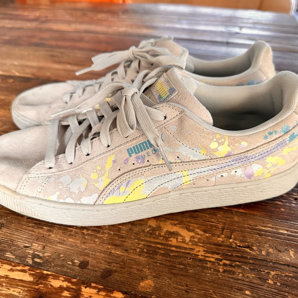 Puma Beige Multicolor Sneakers
